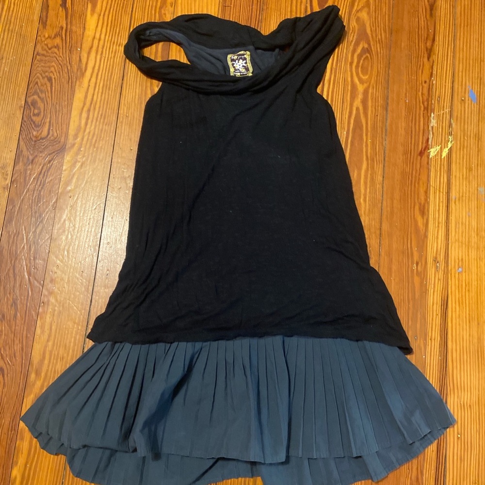 Free people dress , off shoulder or on